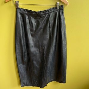 Vintage woman’s buttery black leather lined pencil Marshall Fields